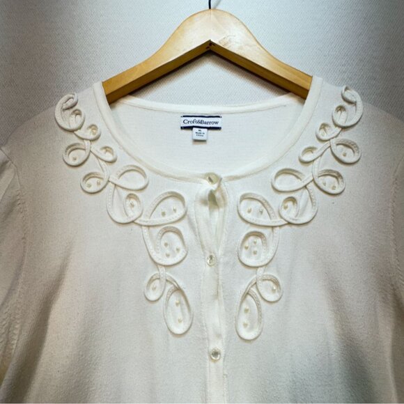 Croft & Barrow Womens Cardigan Sweater Size XL Cream Embellished Button-Front - Picture 4 of 9